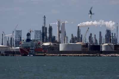 Image for Oil slips after OPEC+ agrees to raise output targets