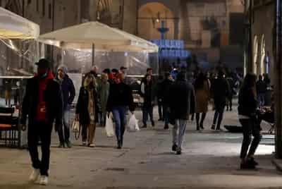 Image for Italy Oct jobless rate falls to 5.8%, lowest since 2007