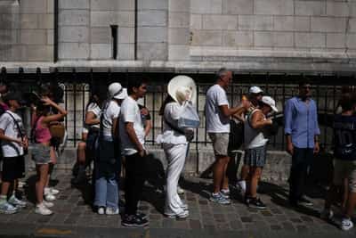 Image for Deadly heatwaves force an ageing France to confront a hotter future