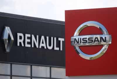 Image for Nissan says talks with Renault focused on better competing in electric cars