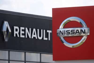 Image for Nissan says talks with Renault focused on better competing in electric cars