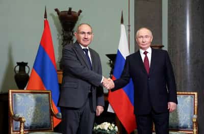 Image for Russia says Armenia's future in post-Soviet military and economic blocs must be settled soon