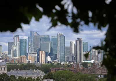 Image for JPMorgan to build multi-billion pound tower in London's Canary Wharf