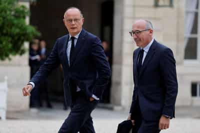 Image for Poll shows main rival of French far-right in presidential election could lose mayor seat