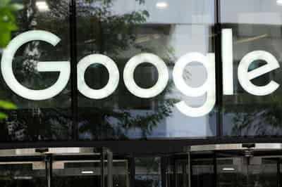 Image for Google in talks with Samsung to make next-generation chips, The Information reports