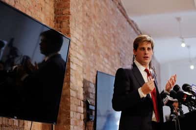 Image for British far-right commentator Milo Yiannopoulos detained by ICE