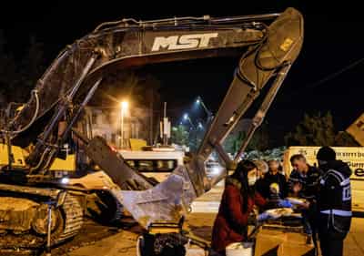 Image for Turkey clears away rubble from earthquake, rescue efforts wind down