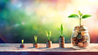 Image for Smart Saving Plans That Provide High Returns with Low Risk for a Secure Financial Future