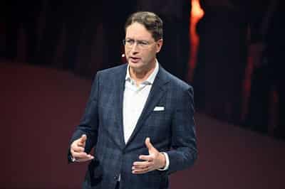 Image for Mercedes Benz CEO: current EU rules have not spurred intended shift away from combustion engines