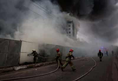 Image for Russia seizes Ukraine nuclear power plant as forces lay siege to cities