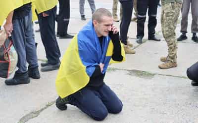 Image for Ukraine and Russia exchange wounded, ill prisoners of war