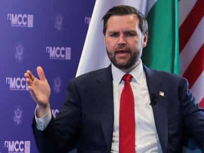 Image for Vance says Trump is 'impatient' about progress on Iran