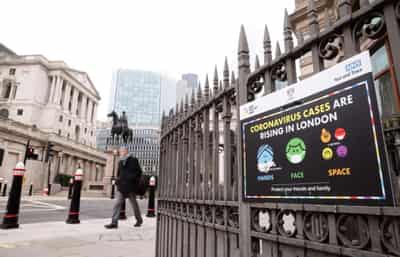 Image for British banks told to pause branch closures