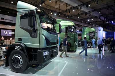 Image for Iveco posts quarterly loss, says Tata takeover expected to close in Q3