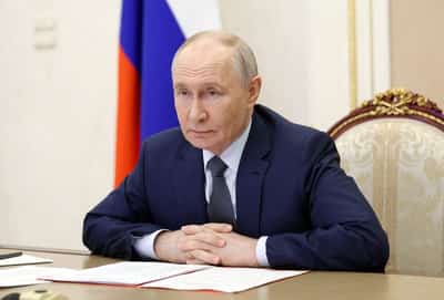 Image for Putin says Ukrainian infrastructure attacks are an attempt to destabilise Russia