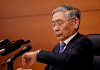 Image for After the &#8216;bazooka&#8217;, Bank of Japan dismantles the work of its radical chief