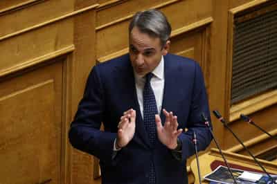 Image for Greek PM announces deal to cut fuel prices over the summer