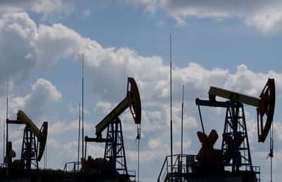Image for Oil price crucial for Russia, but national interests come first, Kremlin says