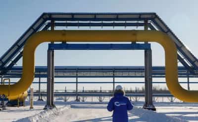 Image for Europe strains for clarity as Russia stands by roubles-for-gas demand