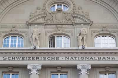 Image for Weaker franc helps Swiss National Bank’s forex reserves rise