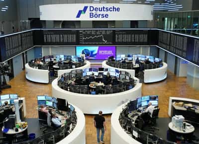 Image for European stocks rise as STMicroelectronics' forecasts lift tech stocks 