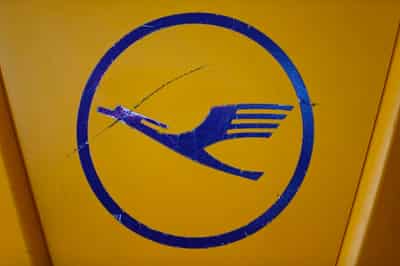 Image for VC pilots' union calls strikes at Lufthansa on April 13, 14
