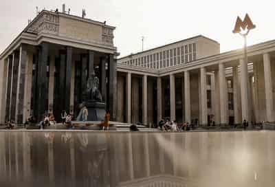 Image for Moscow library says it has placed 18,000 'Russophobic' books from Ukraine in special archive