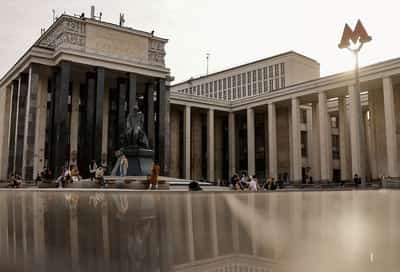 Image for Moscow library says it has placed 18,000 'Russophobic' books from Ukraine in special archive