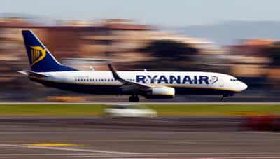 Image for Ryanair decides against switching MAX 10 order after Boeing offers reassurances