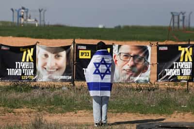 Image for Israeli military inquiry says it 'failed to protect' civilians on October 7