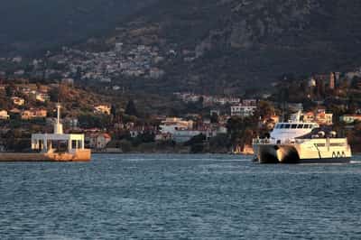 Image for Greece proposes suspending asylum requests in emergencies