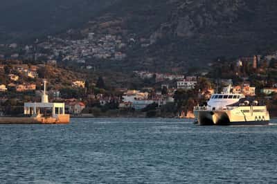 Image for Greece proposes suspending asylum requests in emergencies