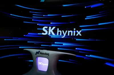 Image for Analysis-Samsung, SK Hynix shareholders call for bigger payouts from AI cash mountain