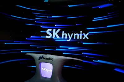 Image for Analysis-Samsung, SK Hynix shareholders call for bigger payouts from AI cash mountain