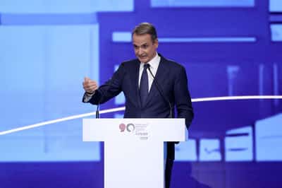 Image for Greek PM unveils plan to boost incomes ahead of elections
