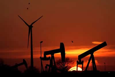 Image for Oil prices gain 3% on supply concerns after oilfield shutdown in Libya