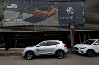 Image for EU must spend 39 billion euros a year for net zero transport targets, campaign group says