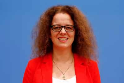 Image for Analysis-Schnabel reconciles ECB with markets – until next fight