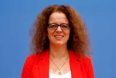 Image for Analysis-Schnabel reconciles ECB with markets – until next fight