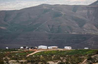 Image for France to ban products from Israeli settlements in West Bank - foreign minister