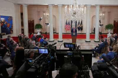 Image for Trump weighs broader cabinet shake-up as Iran war pressure grows