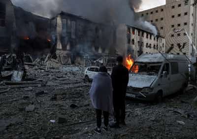 Image for Ukraine braces for harsh winter as Russian attacks hit economy