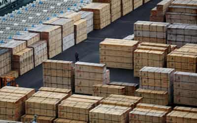 Image for Japan&#8217;s exports extend gains, machinery orders fall amid fragile recovery