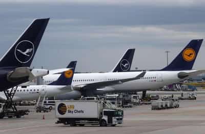 Image for Lufthansa ground staff to strike over 9.5% pay claim