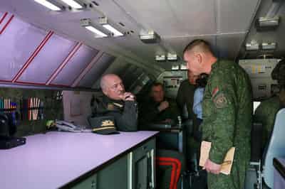 Image for Lukashenko says Belarus will not be dragged into Ukraine war, but will defend itself with Russia