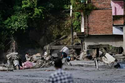 Image for Factbox-List of nationalities of missing tourists in Nepal flood