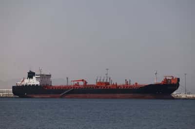 Image for Oil rises nearly 1% as US launches new strikes against Iran, supply tightens