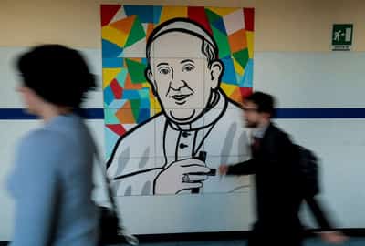 Image for Pope Francis had two episodes of 'acute respiratory insufficiency', Vatican says