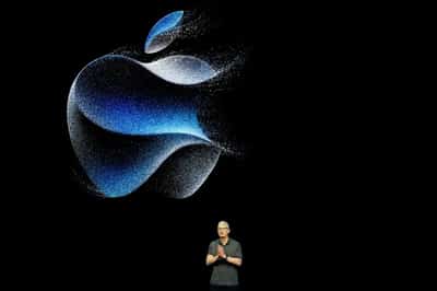Image for Analysis-Apple aims to tell an AI story without AI bills