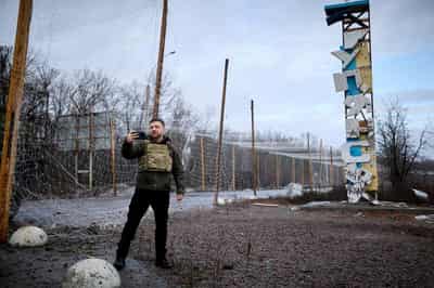 Image for Ukraine says it controls 90% of Kupiansk, Russia denies it